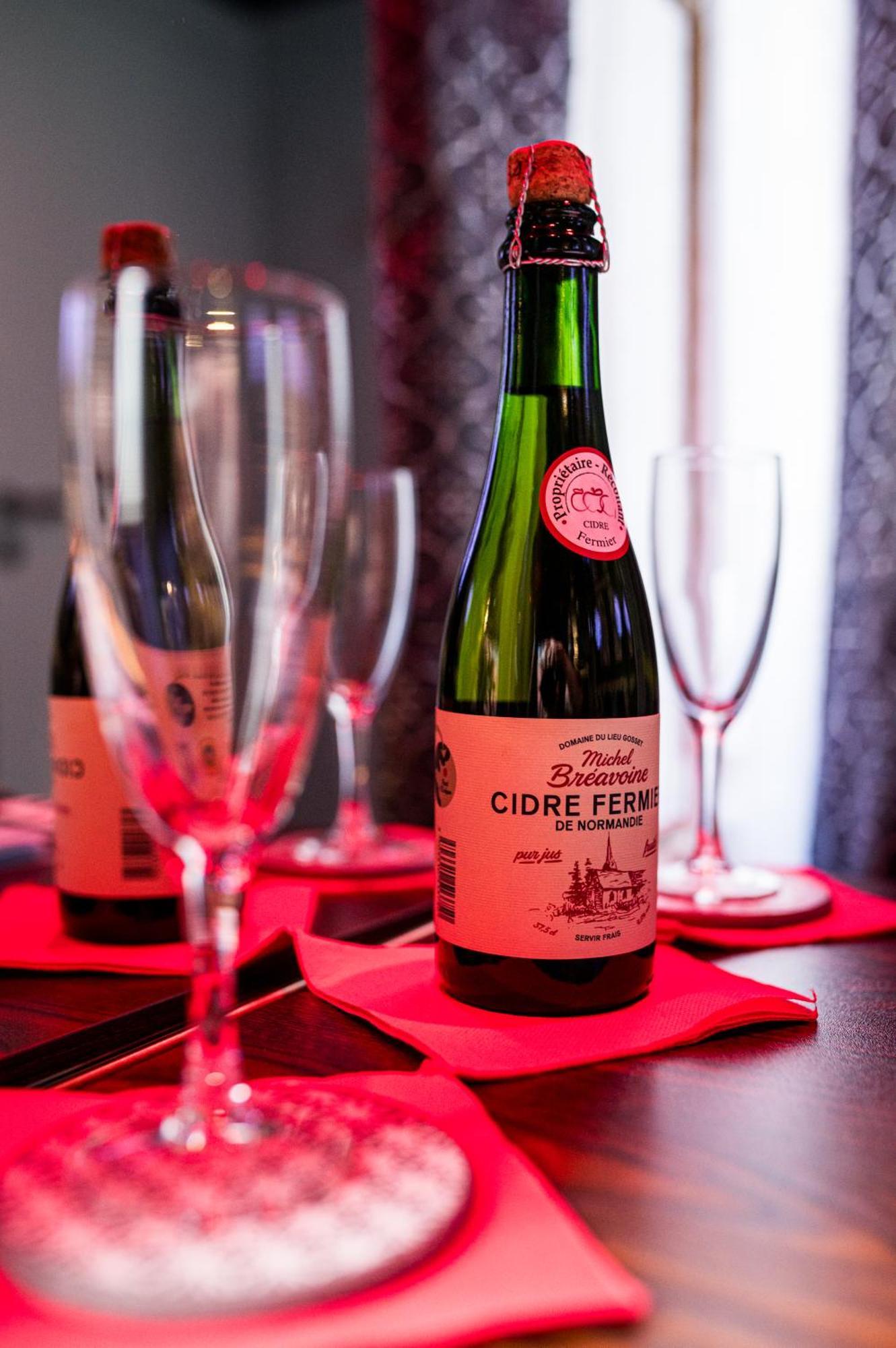 Loveroom Sauna, Balneo, Parking Prive Dans Le Centre De Honfleur Phòng bức ảnh